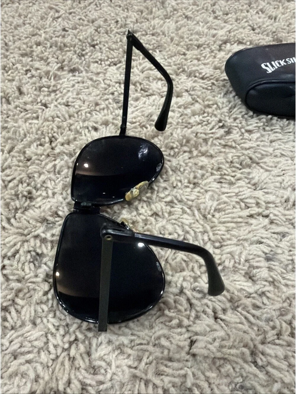 Folding Aviator Sunglasses Slick Silvers Black Shades Travel Vacation Cruise